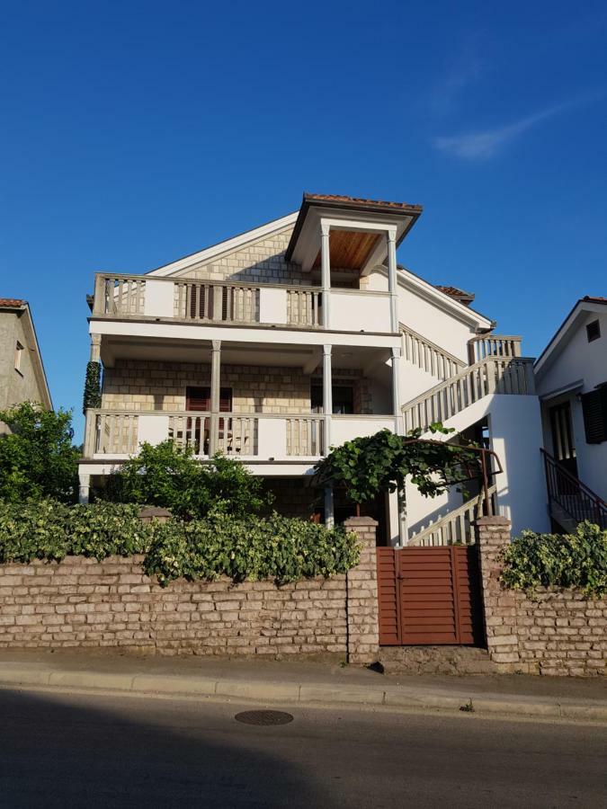 Apartments Milicic Herceg Novi Ngoại thất bức ảnh
